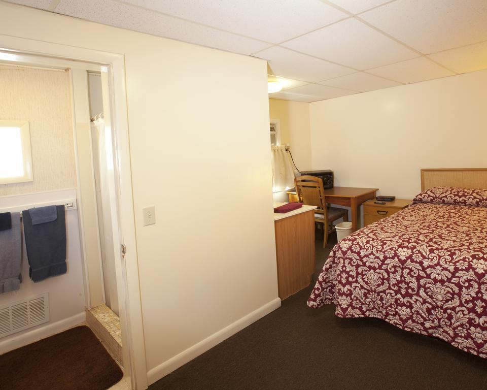 Charlie'S Motel Frostburg Ngoại thất bức ảnh